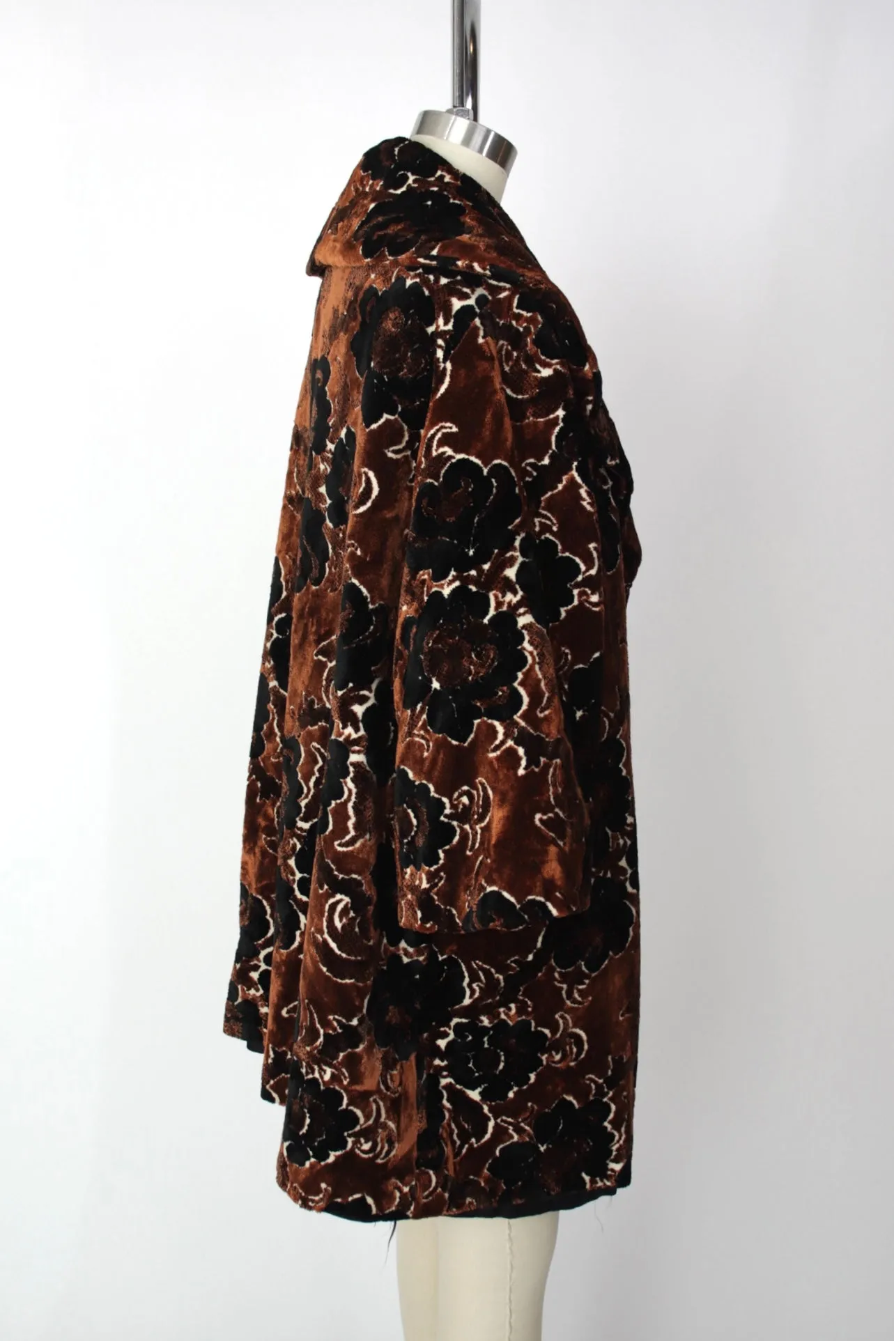 1960s Floral Tapestry Coat*