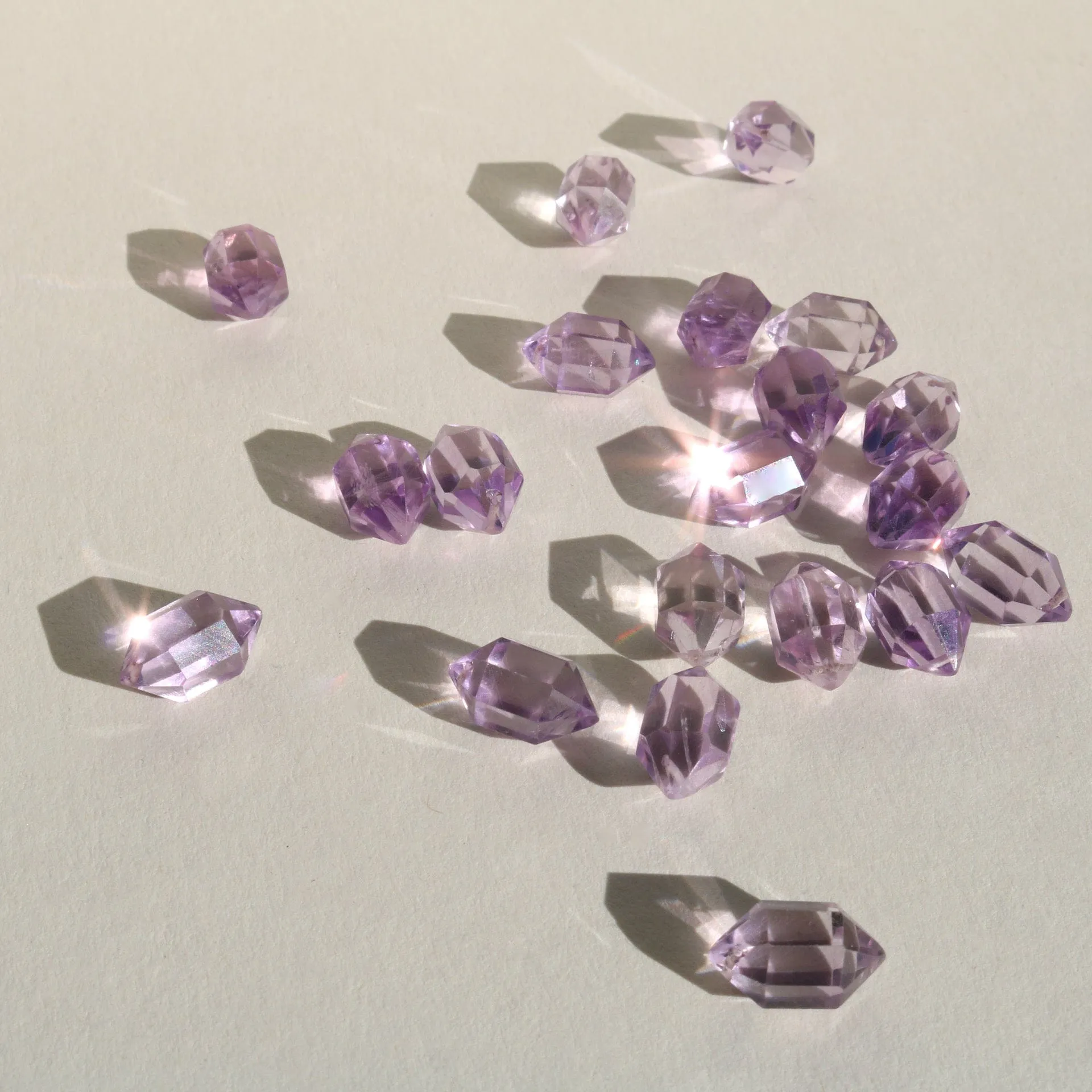 AMETHYST DOUBLE TERMINATED POINT