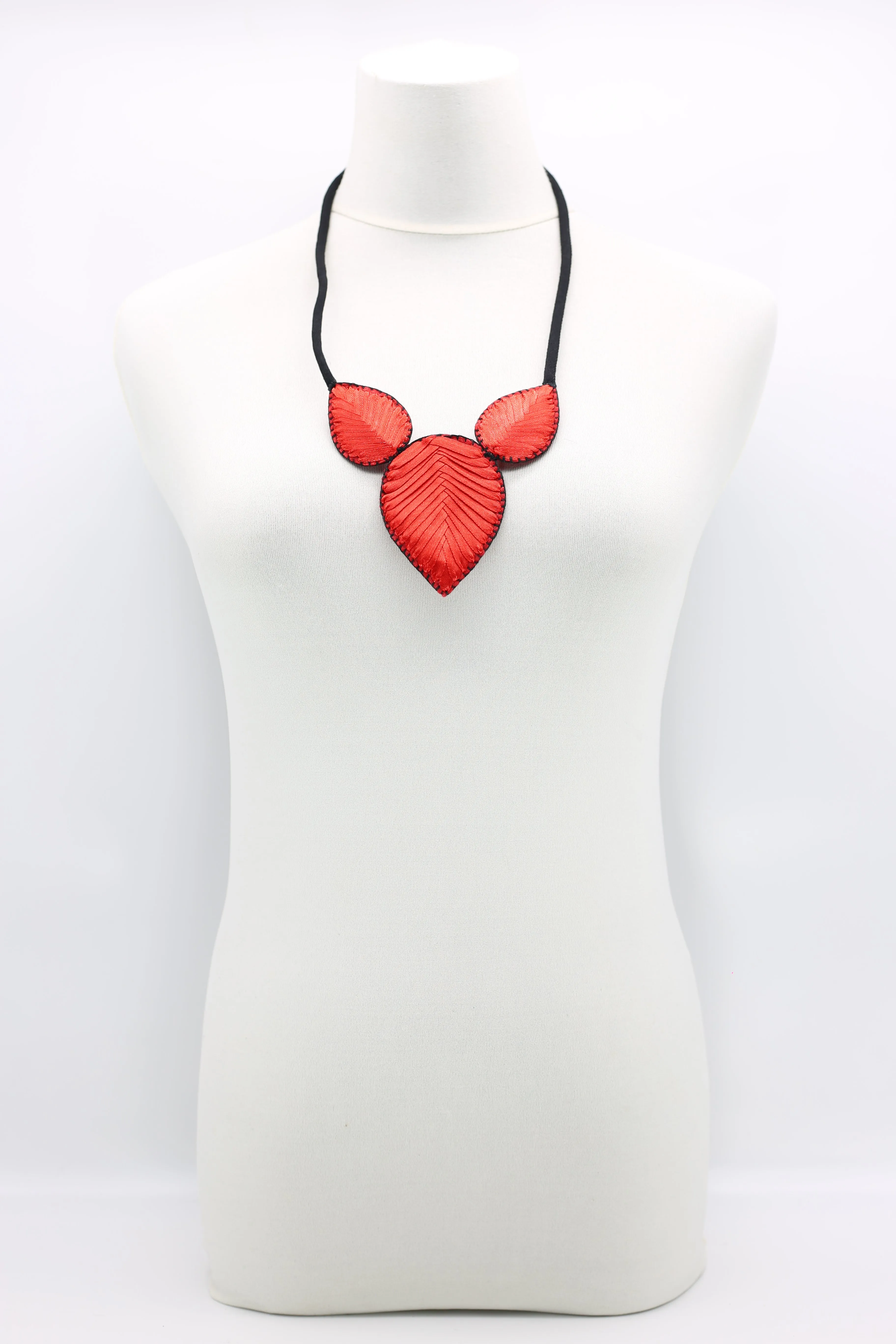 Biba Textile three leaves Necklaces