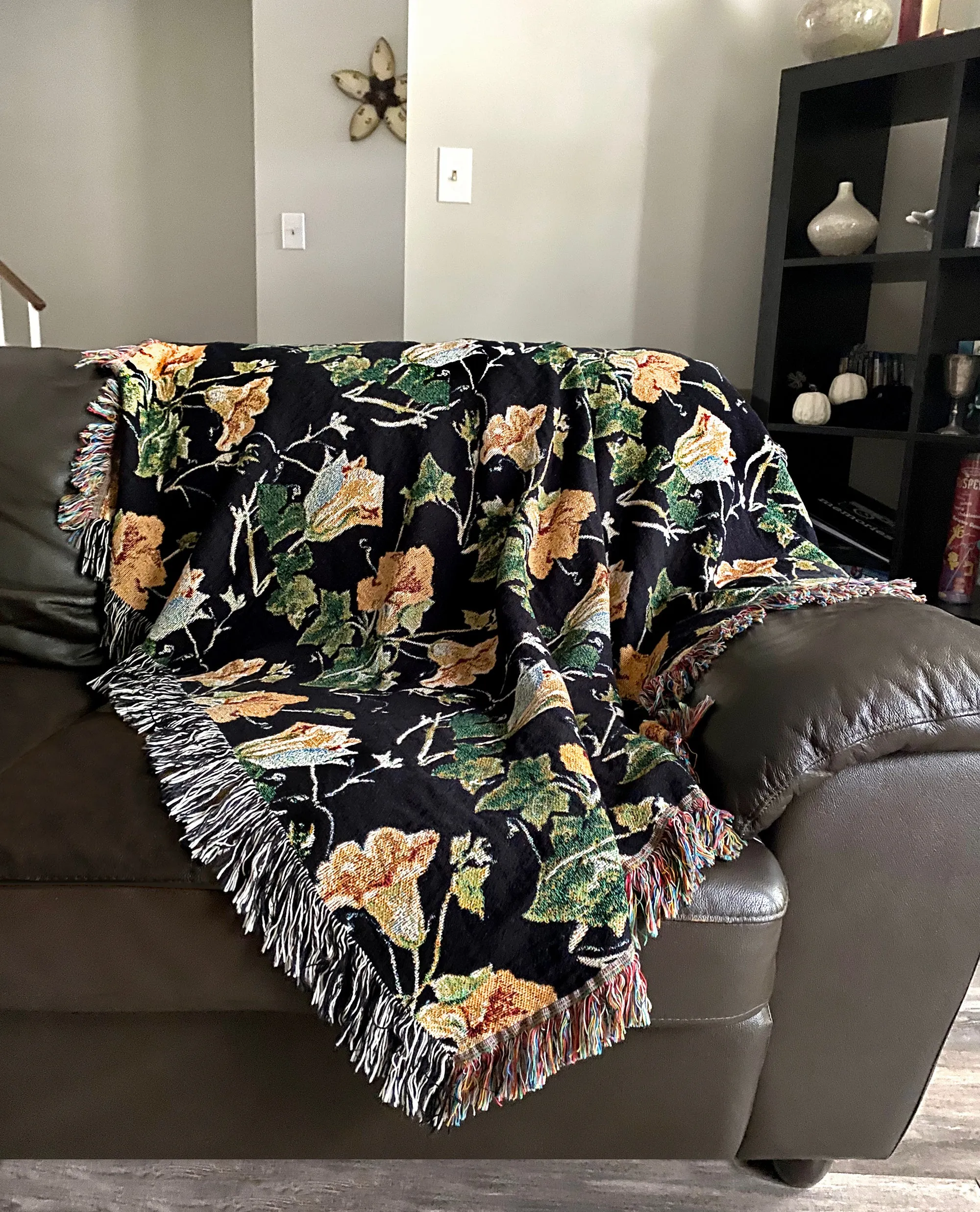 Boho floral throw blanket, Woven Blanket, Pumpkin Flowers, Tapestry, Retro, Cozy And Stylish, Interior Decor, Home Accent, Home Decor