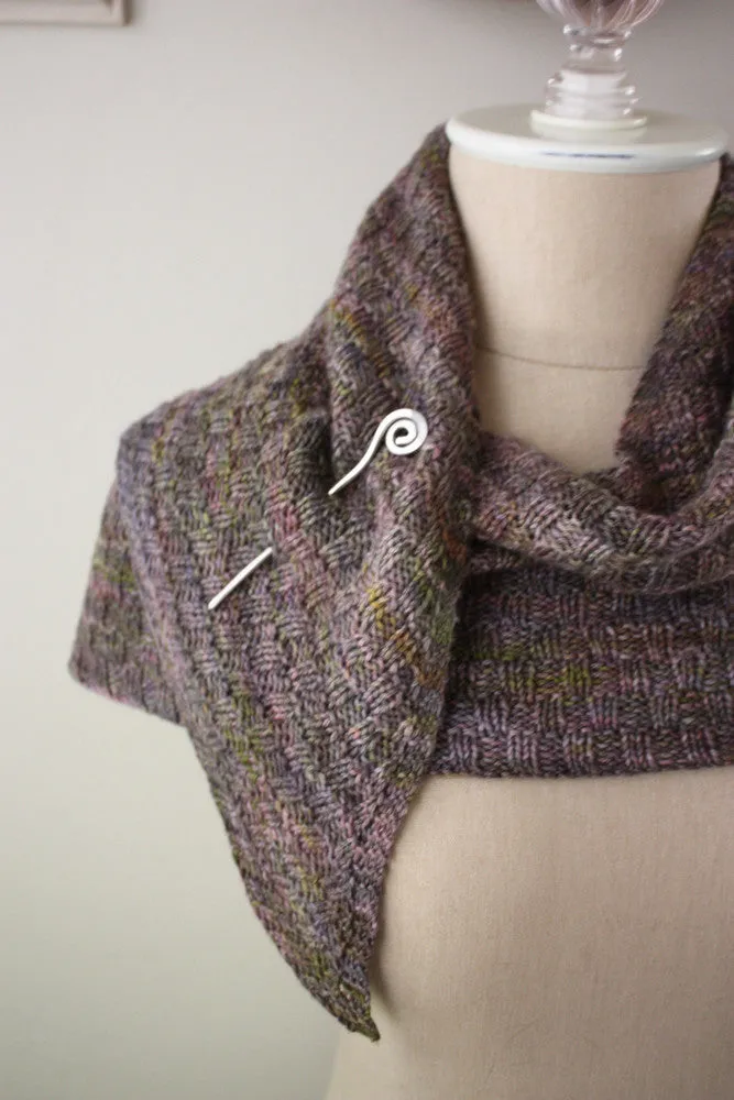 Cheques Checkered Rib Shawlette Knitting Pattern
