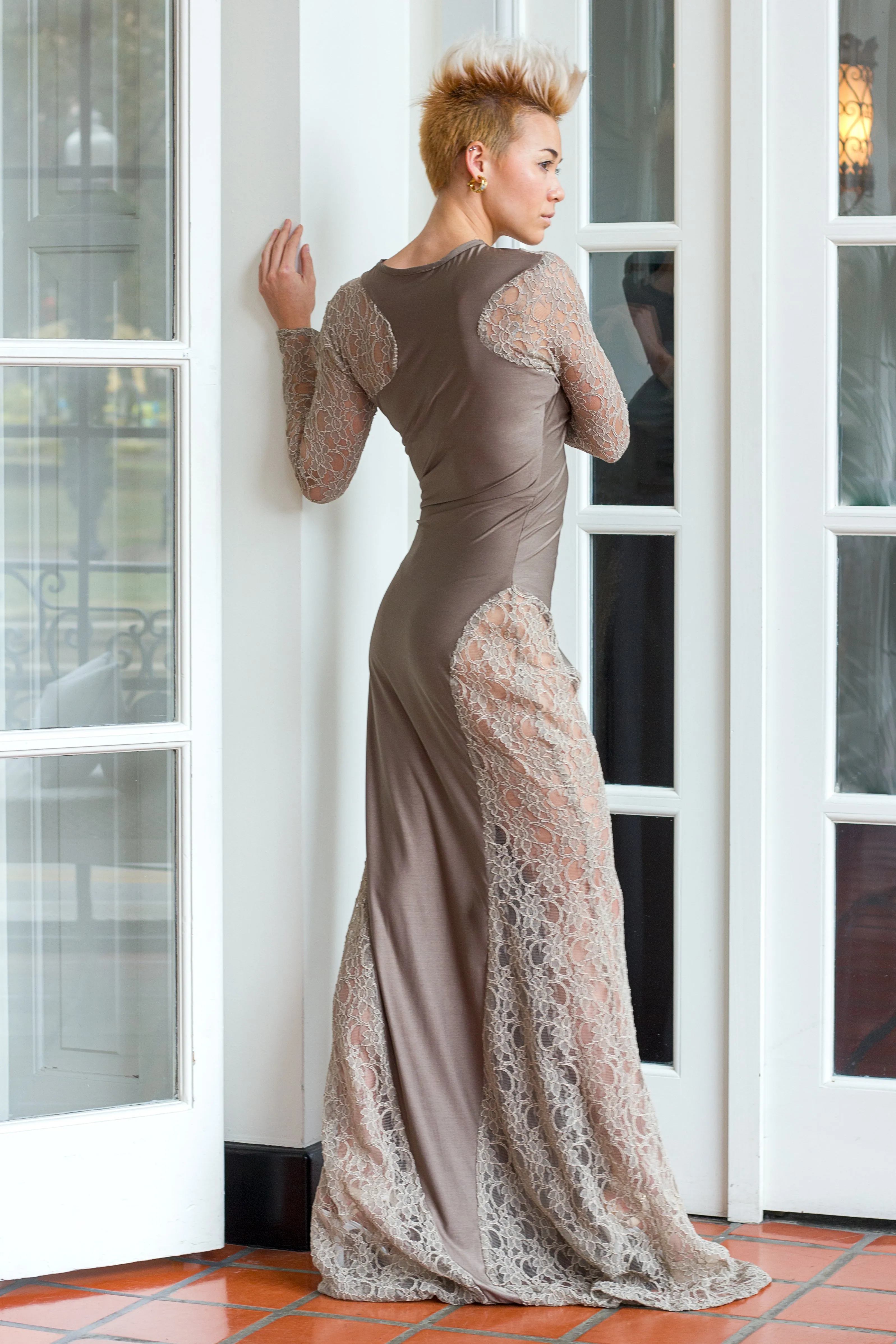 Chic Earth and Wind Dress