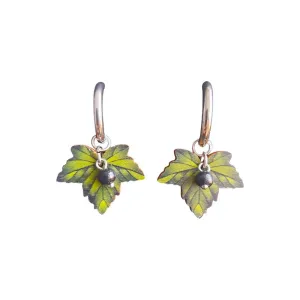 Currant wooden earrings