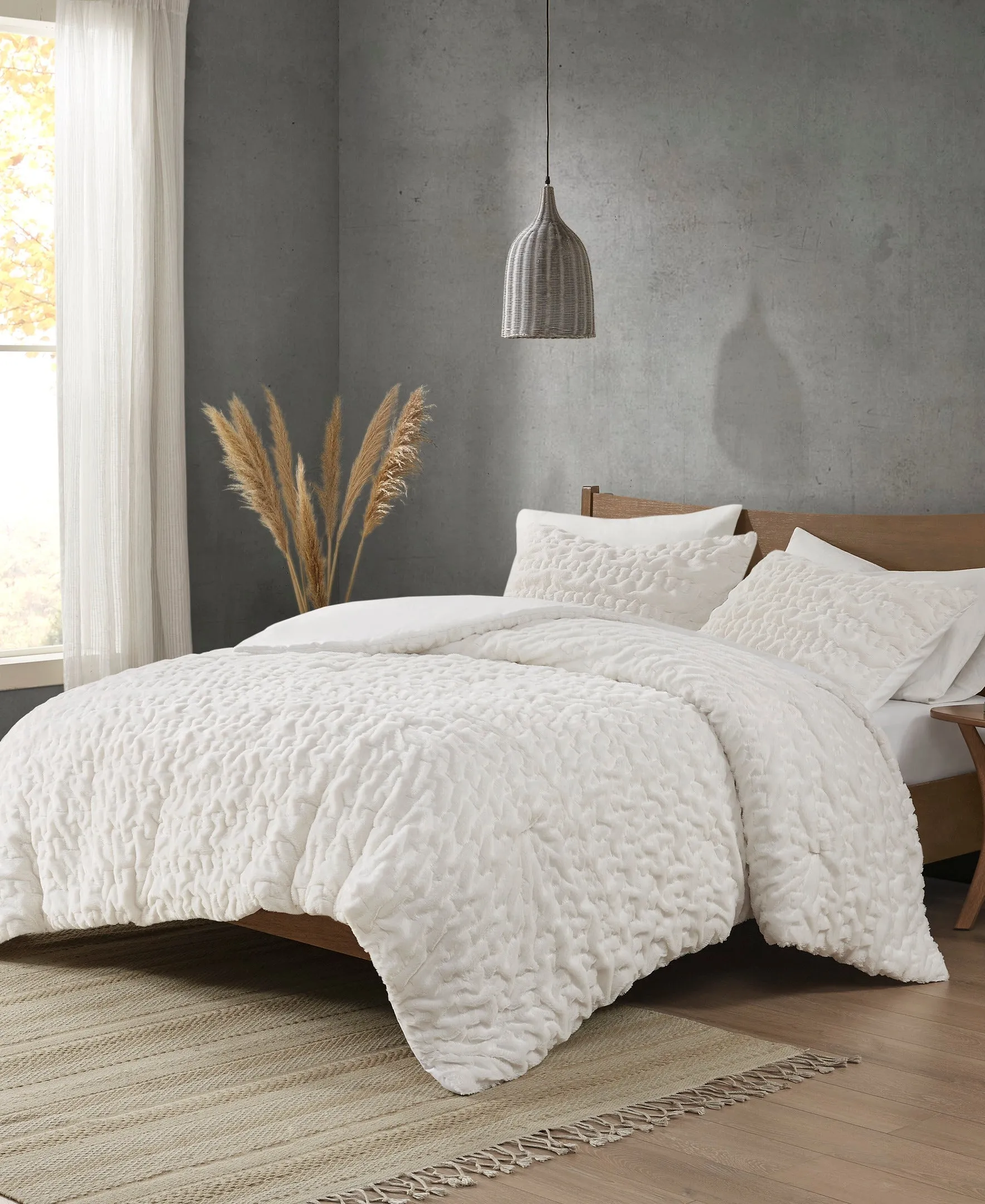 Dakota Ruched Fur Down Alternative Comforter Set