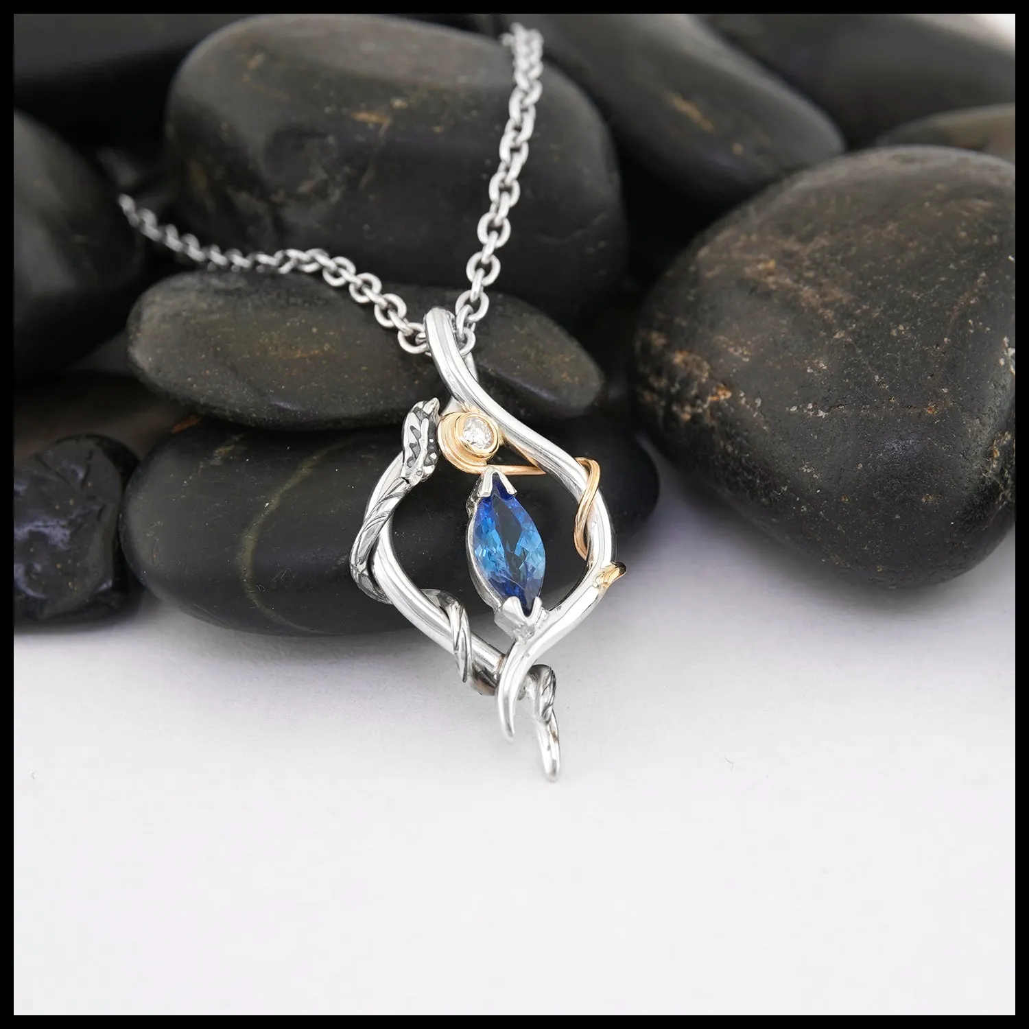 Diamond and Tanzanite Nature Pendant