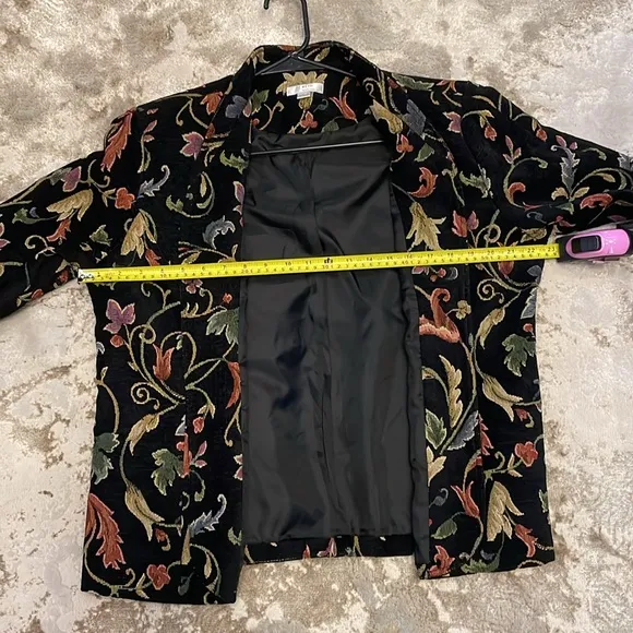 Erin London Vintage Floral Black Tapestry Blazer  Large