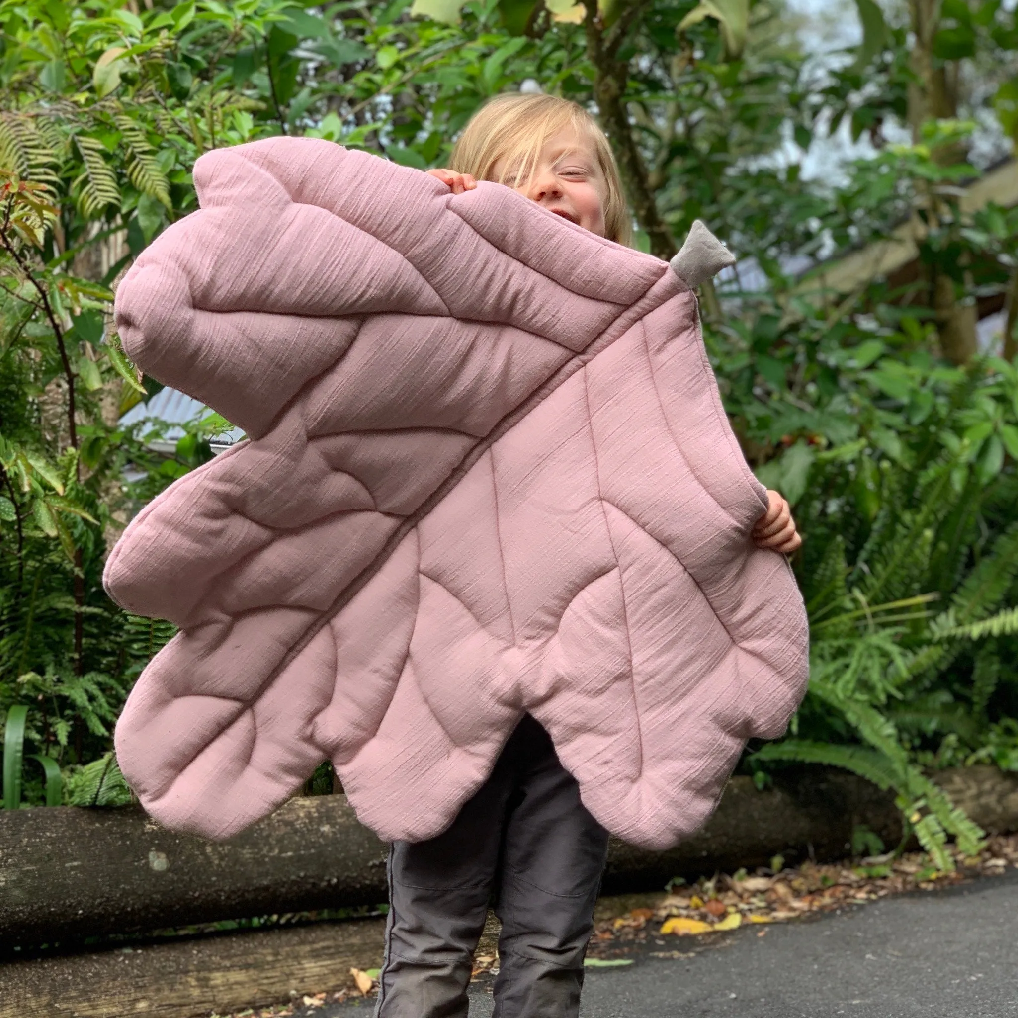 Euro Leaf Blankets Sewing Patterns ~ 5 leaf shapes in larger sizes