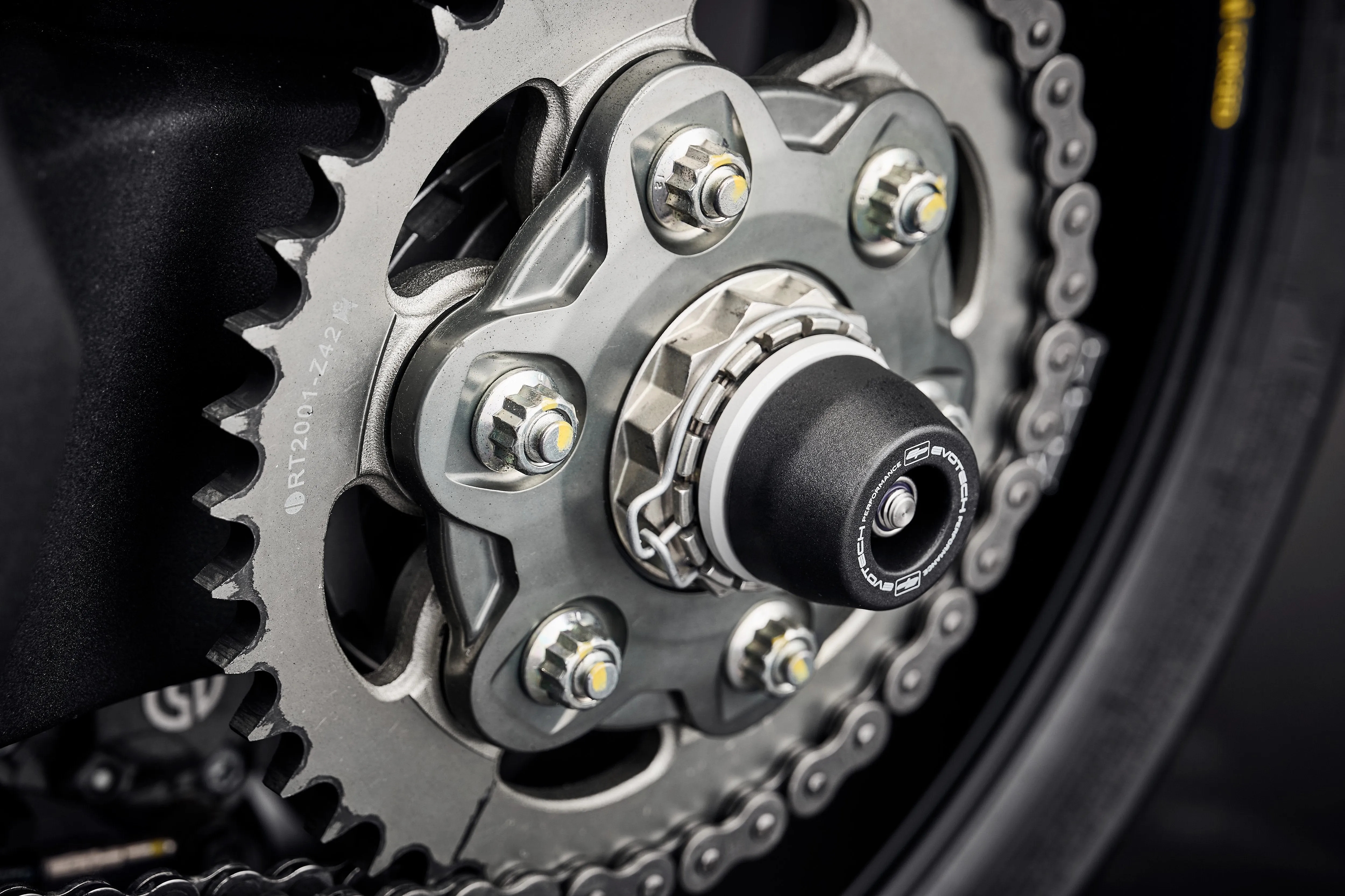 Evotech Rear Spindle Bobbins - Ducati Streetfighter V4 SP (2022 )
