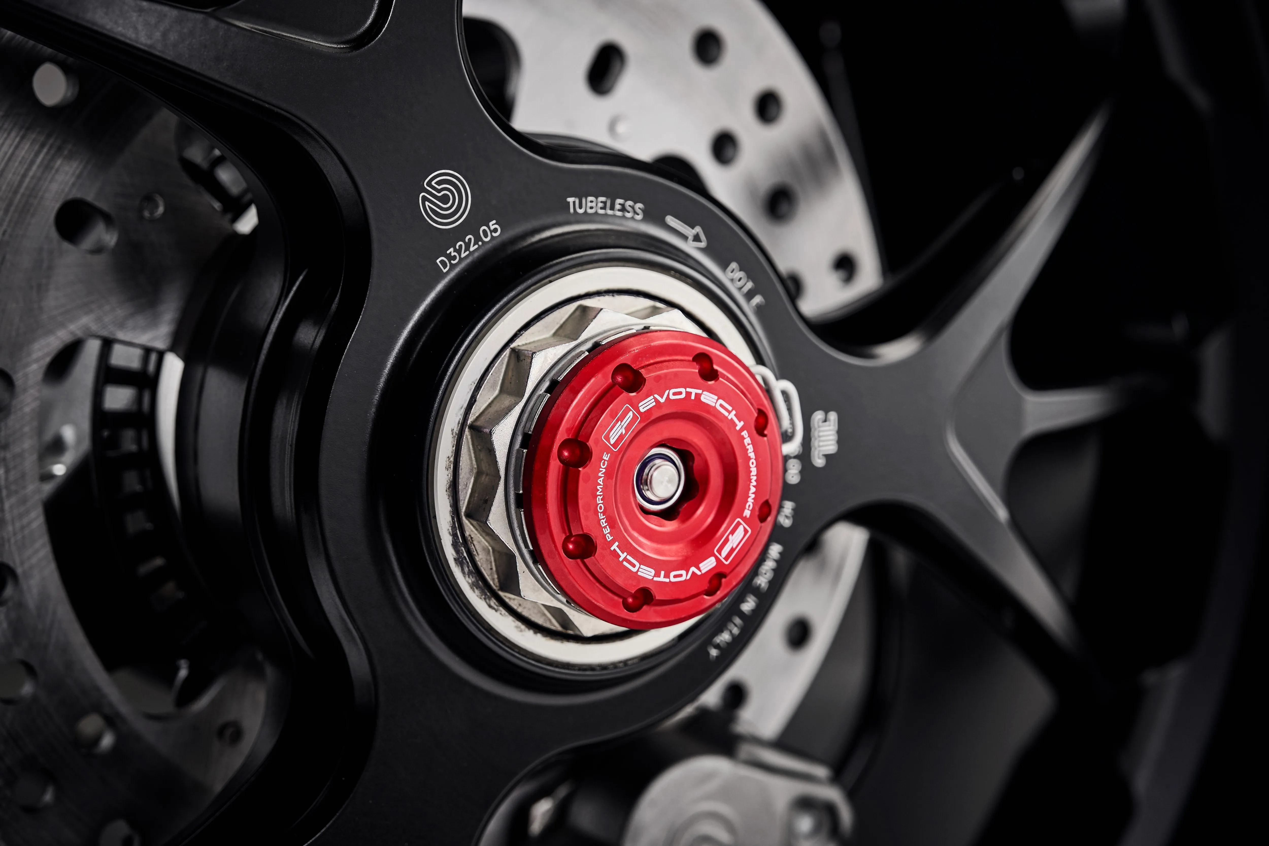 Evotech Rear Spindle Bobbins - Ducati Streetfighter V4 SP (2022 )