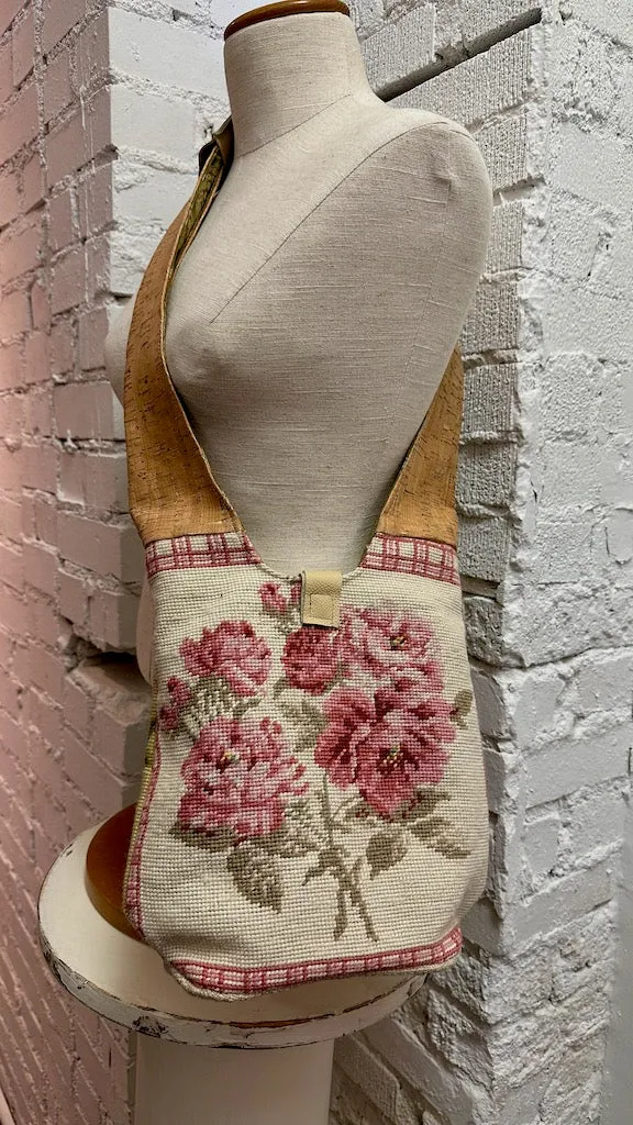 FRUIT BOWL VINTAGE TAPESTRY CROSS BODY BAG