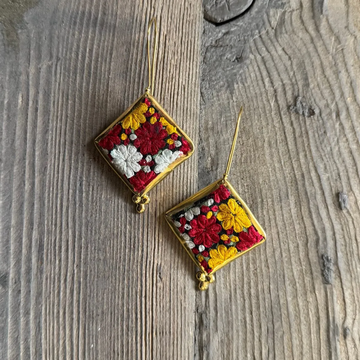 Hand Crafted Ottoman Vintage Textile Earrings - Diamond