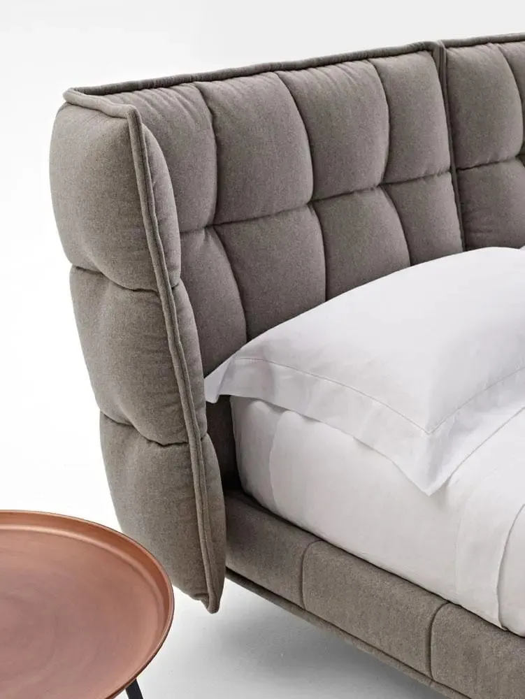Husk - Bed