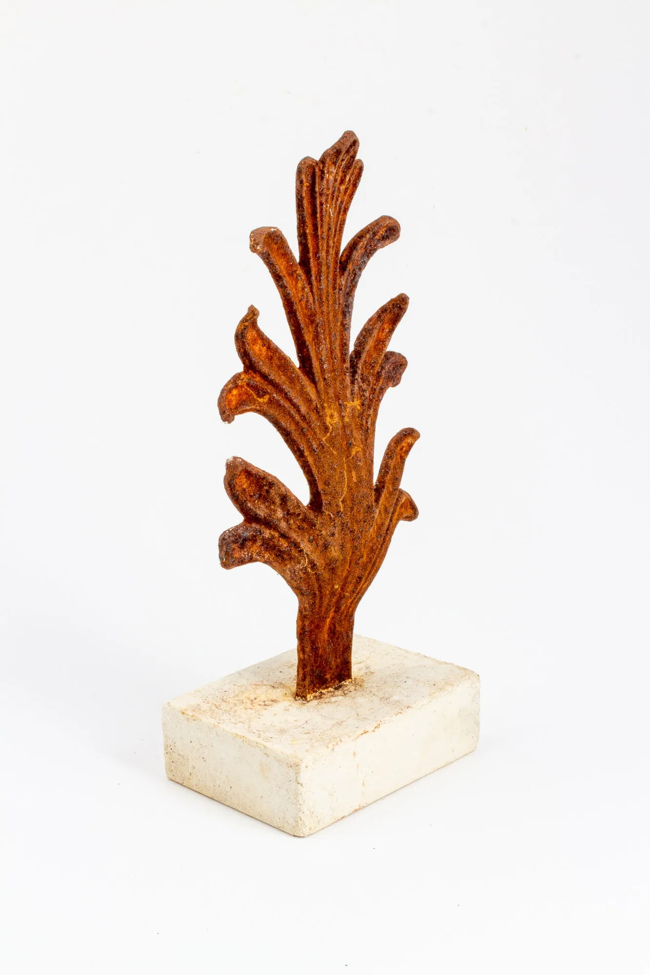 Iron Leaf in Cast Stone Decor