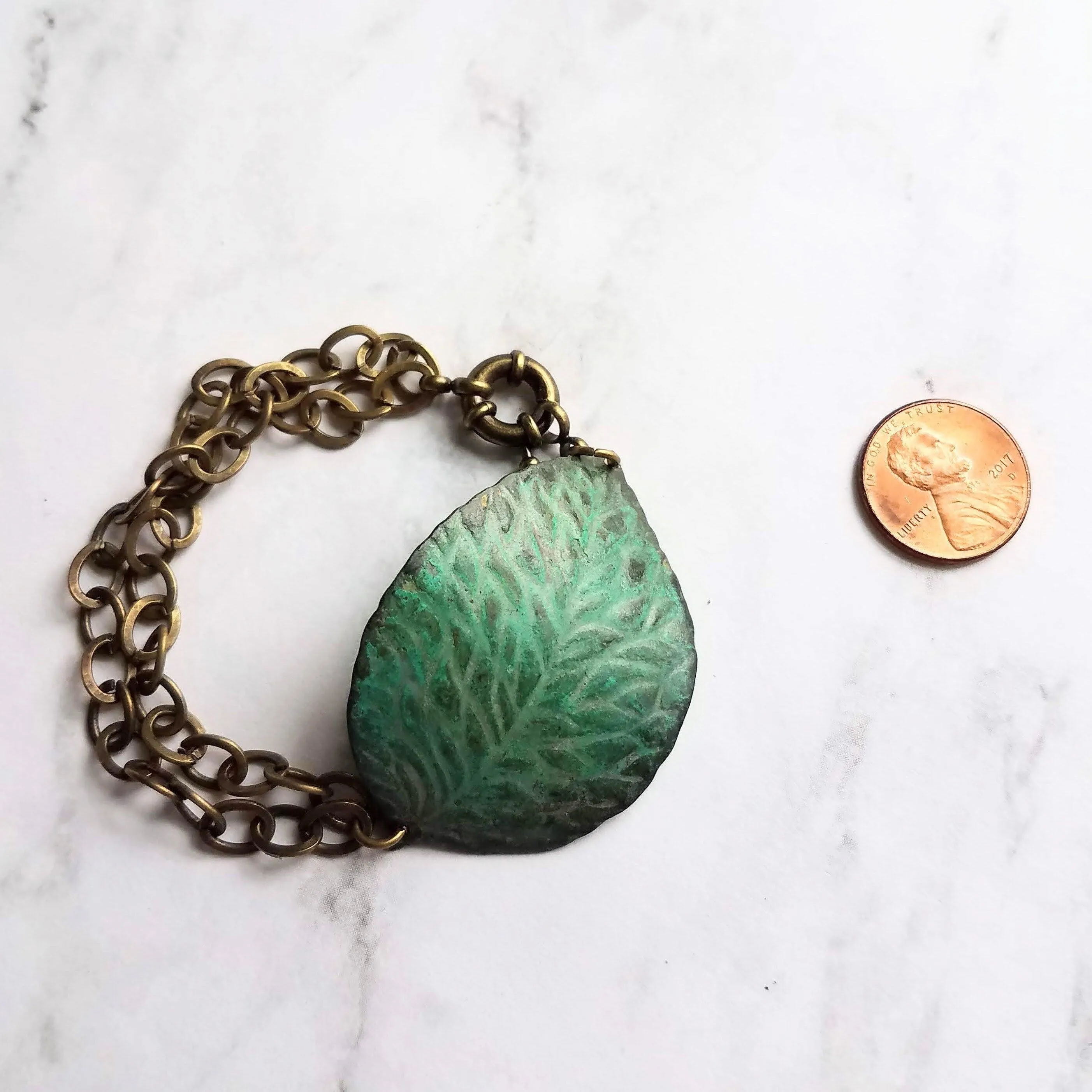 Large Leaf Bracelet, patina leaf bracelet, big leaf bracelet, verdigris patina bracelet, nature bracelet, rustic bracelet, oversized leaf