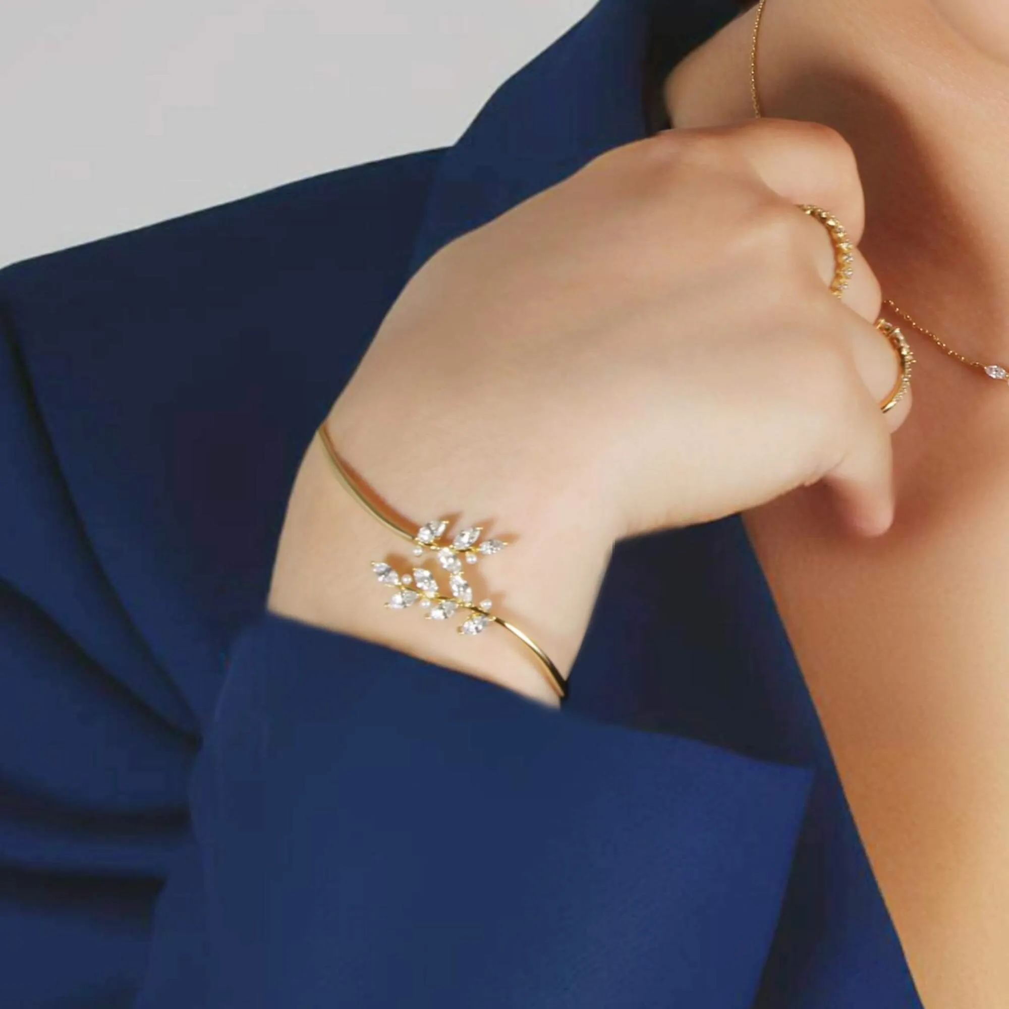 Leaf Branch Diamond Gold Bracelet Nature's Grace Collection