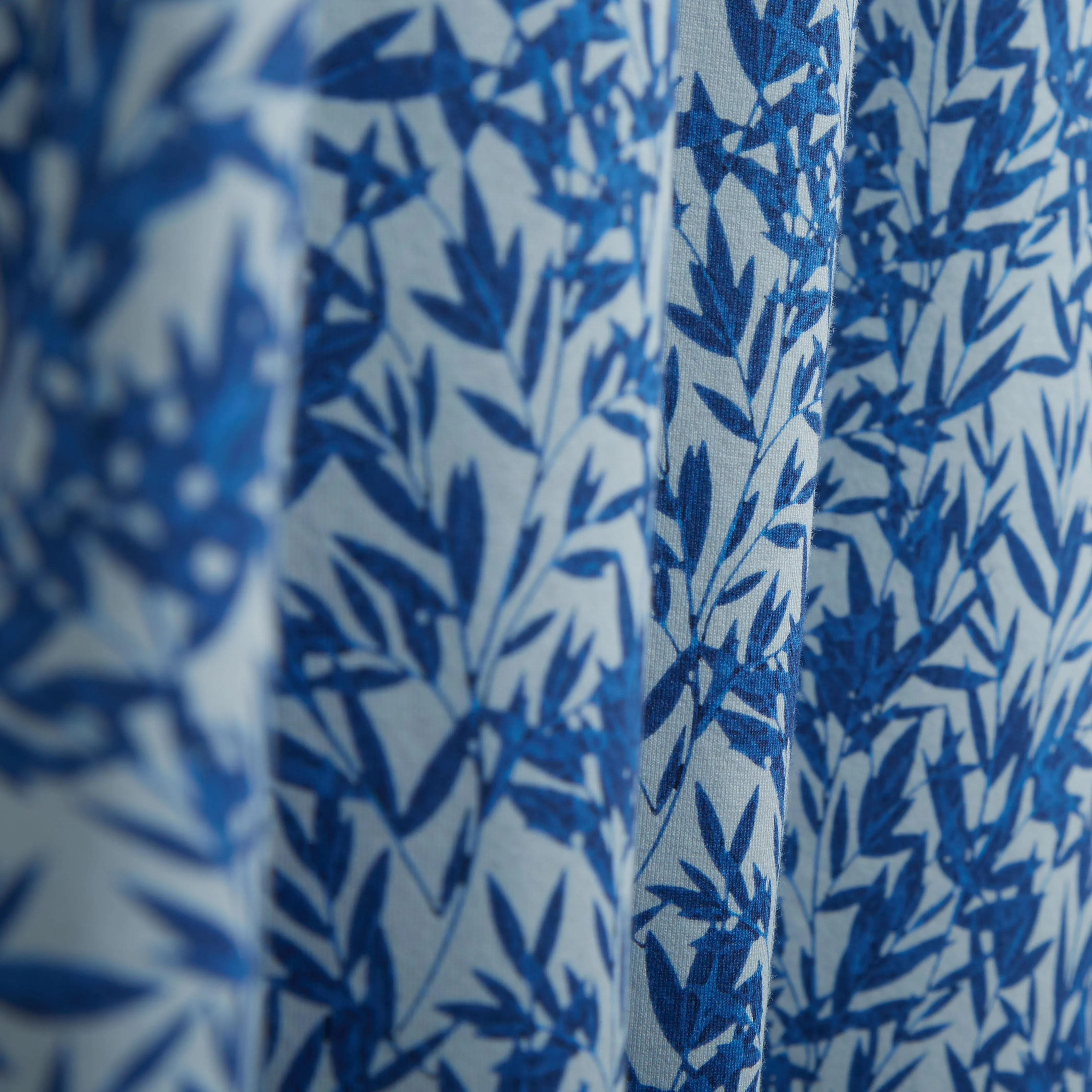 Miles Leaf Print OoohCotton Short Sleeve Shirt