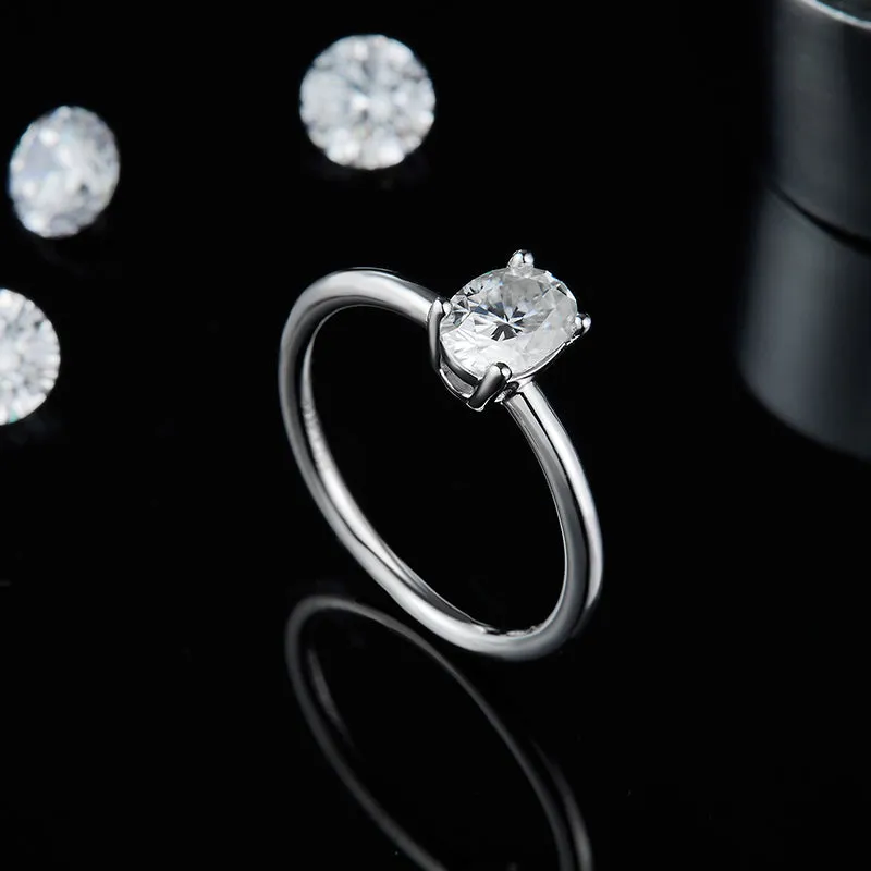Oval Cut 1 Carat Moissanite Solitaire Ring