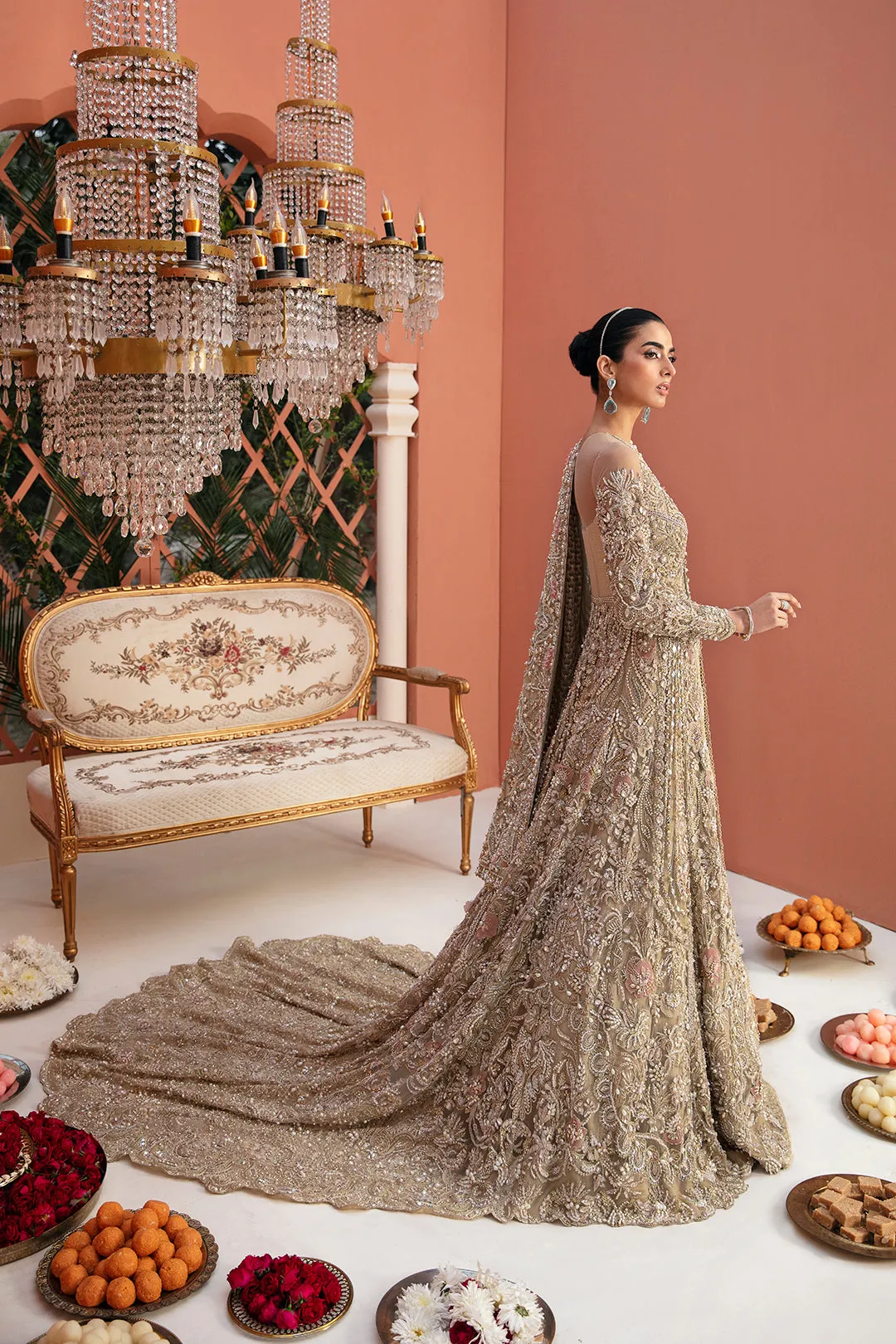 Pakistani Bridal Gown and Lehenga Dress for Wedding