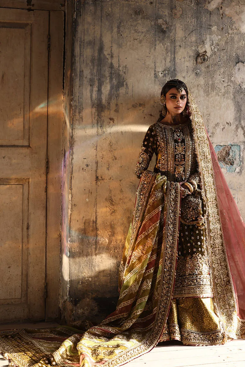 Pakistani Mehndi Dress in Sharara Kameez Dupatta Style