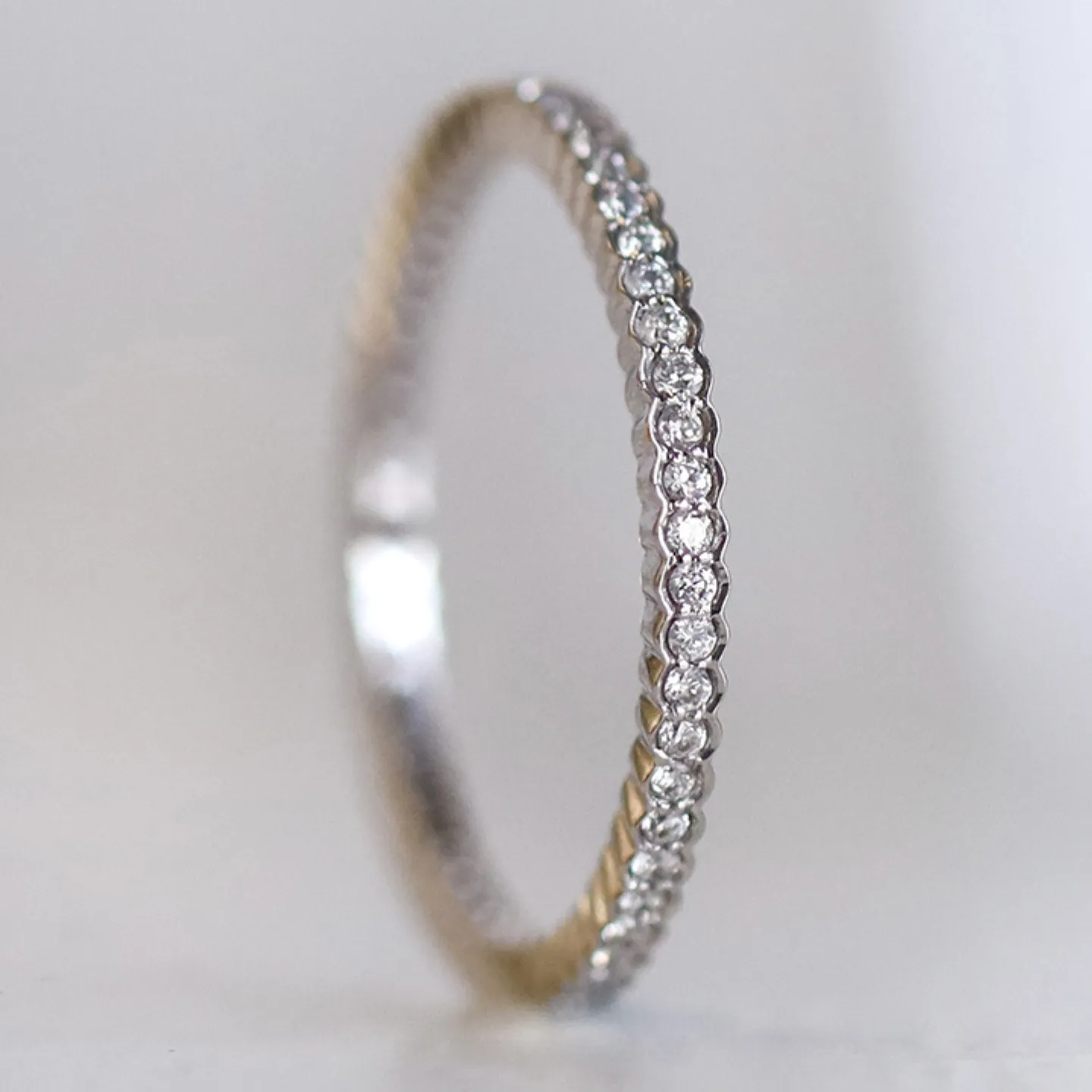 Scallop White Diamond Band
