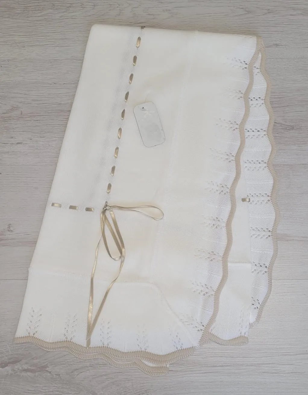 Spanish ribbon shawls