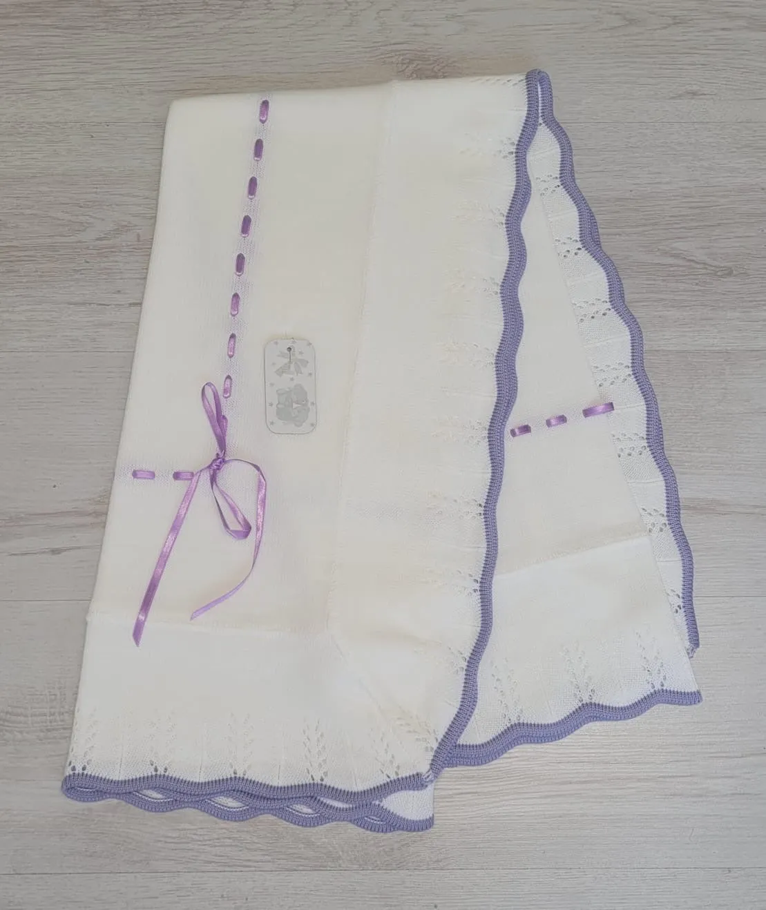 Spanish ribbon shawls