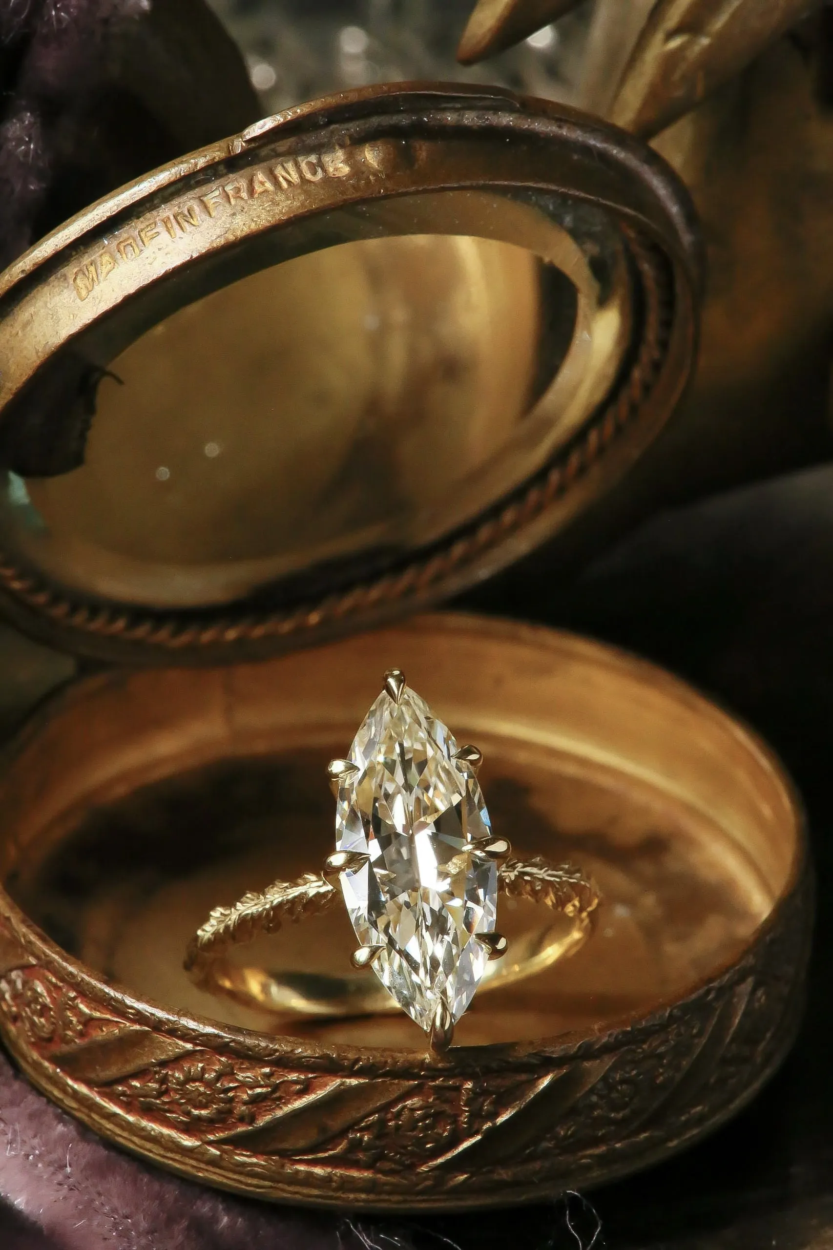 The Wyvern Heirloom Setting - Solitaire Engagement Ring Setting