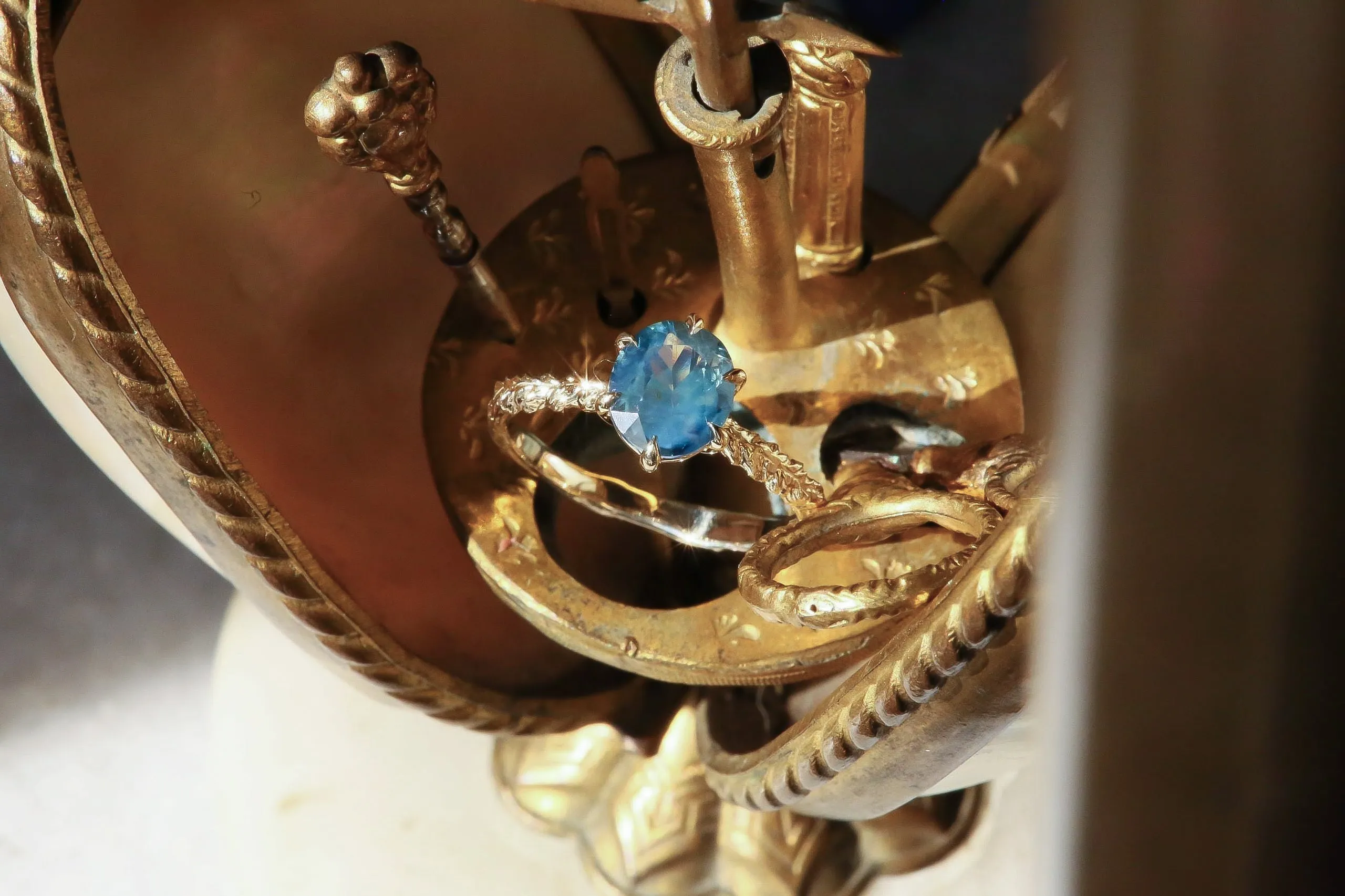 The Wyvern Heirloom Setting - Solitaire Engagement Ring Setting