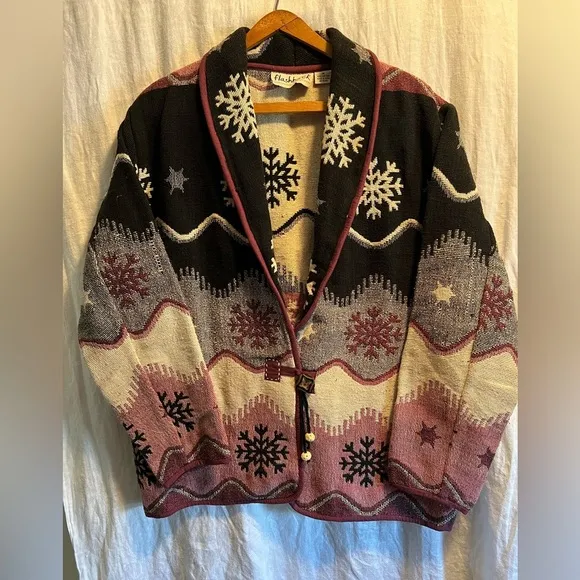 Vintage Flashback Tapestry Blazer Coat with snowflakes. Size M. Like new.