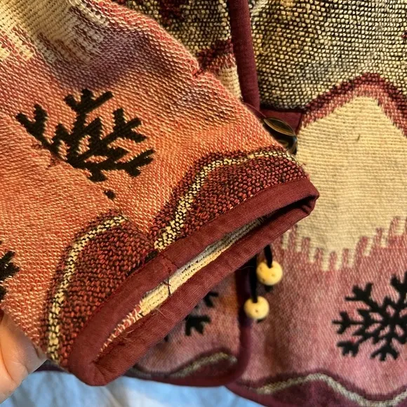 Vintage Flashback Tapestry Blazer Coat with snowflakes. Size M. Like new.